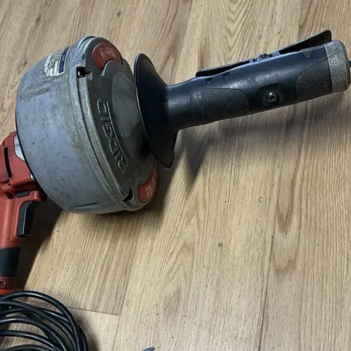 Stoppet gulvafløb i Jyllinge